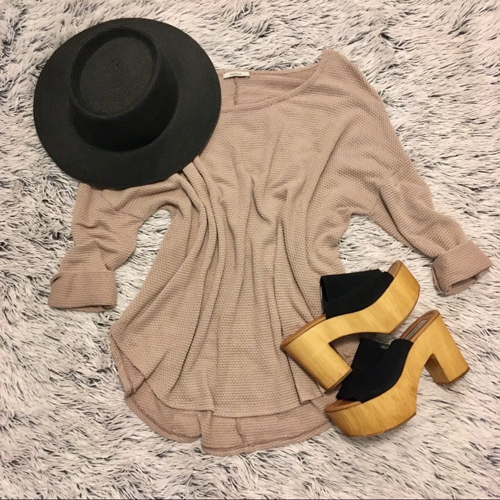 🦋 Light Oversized Sweater Tunic/Mini Dress